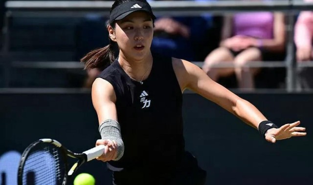 王欣瑜一日双赛进四强迎来利好消息，职业生涯首冠真的要来了？